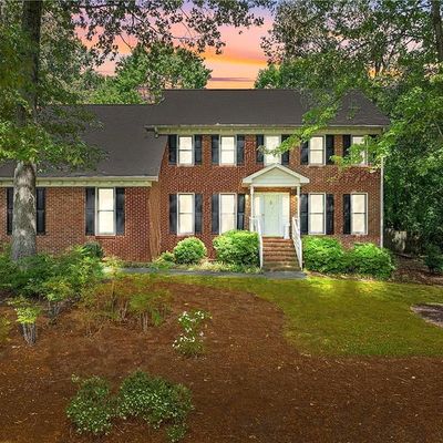 3801 Waldenbrook Rd, Greensboro, NC 27407