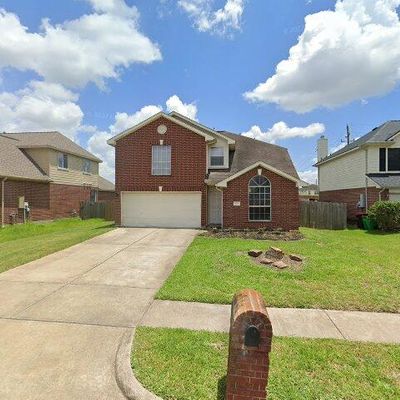 3815 E Magnolia Dale Dr, Fresno, TX 77545