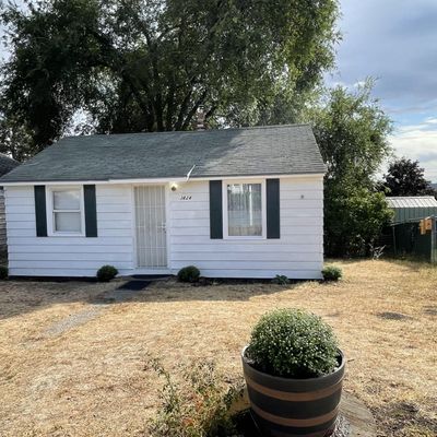 3824 E Courtland Ave, Spokane, WA 99217