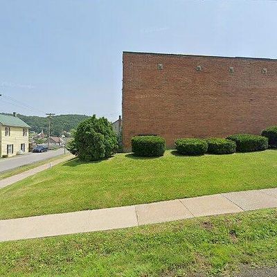 386 Steel Corner Rd, Northern Cambria, PA 15714