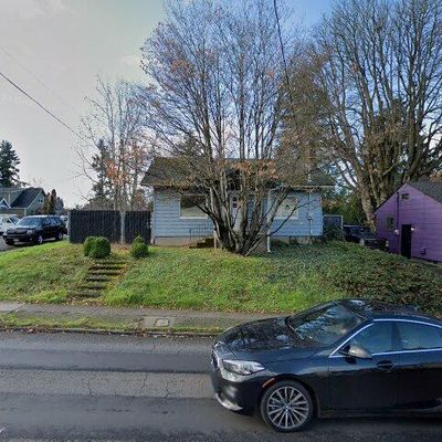 3905 Ne 82 Nd Ave, Portland, OR 97220