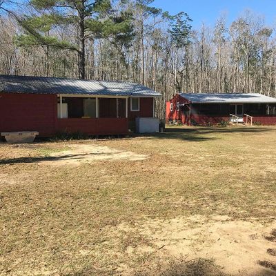 392 Smokehouse Lake Road, Ponce De Leon, FL 32455