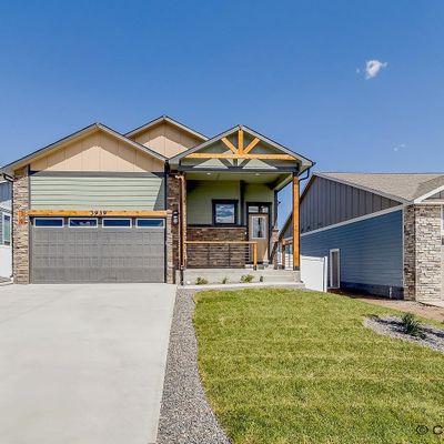 3939 Dixon Dr, Cheyenne, WY 82001