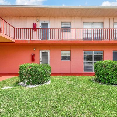 4 Golfs Edge B, West Palm Beach, FL 33417