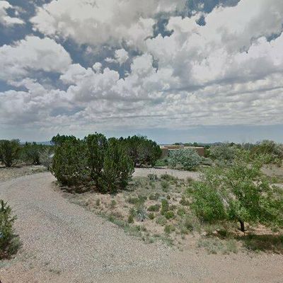 4 Herrada Pl, Santa Fe, NM 87508