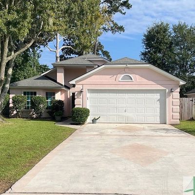 4 Saint Ives Dr, Savannah, GA 31419