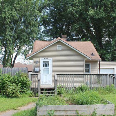 401 Cedar Ave E, Menomonie, WI 54751