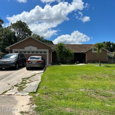 402 Ainsley St Se, Palm Bay, FL 32909