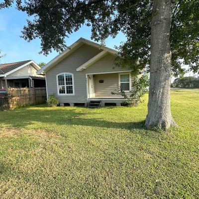 402 Grigsby Ave, Port Neches, TX 77651