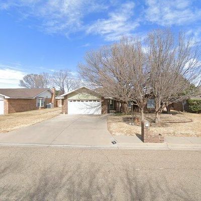 404 Chanticleer Pl, Clovis, NM 88101