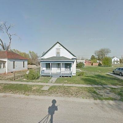 408 1 St Ave, Minatare, NE 69356