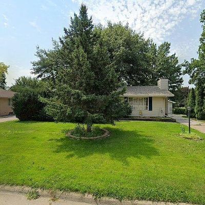 408 7 Th Street Pl Sw, Altoona, IA 50009