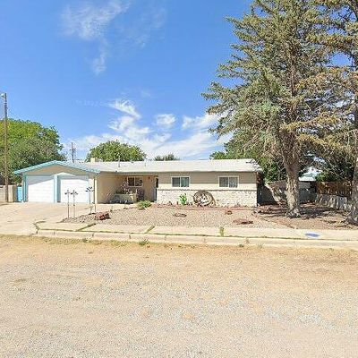 409 Limit Ave N, Mountainair, NM 87036