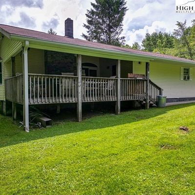 409 Summer Haven Ln, Blowing Rock, NC 28605