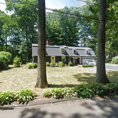 41 Steep Hollow Ln, West Hartford, CT 06107