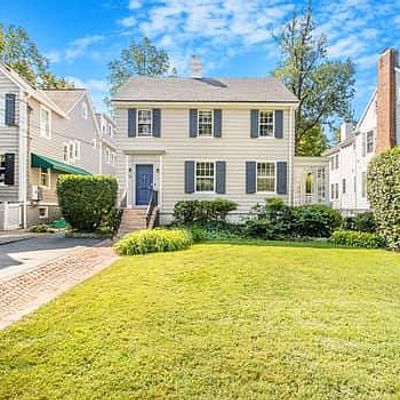 4102 Rosemary St, Chevy Chase, MD 20815