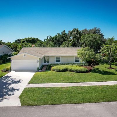 4126 Birchwood Dr, Boca Raton, FL 33487