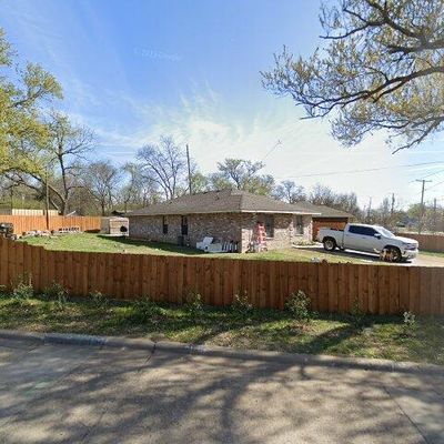 4138 Kostner Ave, Dallas, TX 75216