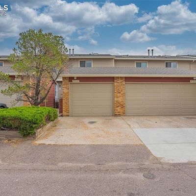 416 W Rockrimmon Blvd #D, Colorado Springs, CO 80919