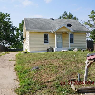 418 W Kansas St, Wellington, KS 67152