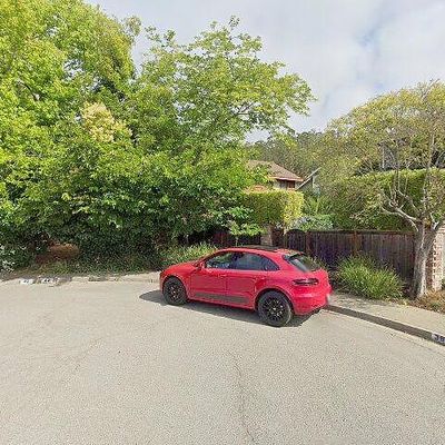 42 Shannon Ln, San Rafael, CA 94901