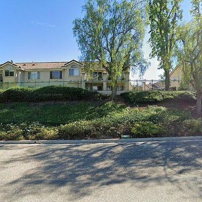 420 Huyler Ln, Simi Valley, CA 93065