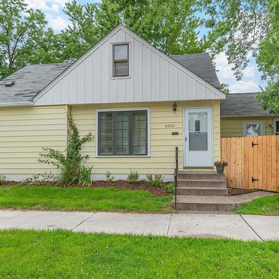 4200 Irving Ave N, Minneapolis, MN 55412