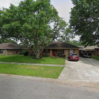 4201 Buchanan St, Baker, LA 70714