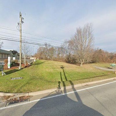 421 Coyle Curtain Rd, Monongahela, PA 15063