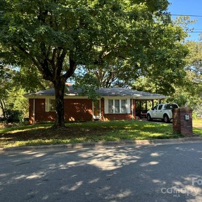 422 Jackson St, Albemarle, NC 28001