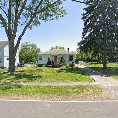 3471 W 231 St St, North Olmsted, OH 44070