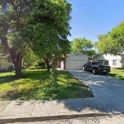 3518 Buzz Aldrin Dr, San Antonio, TX 78219