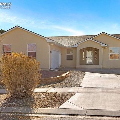 3546 Bison Ln, Pueblo, CO 81005