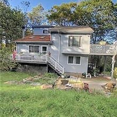 3605 Cedar Ln, Tobyhanna, PA 18466