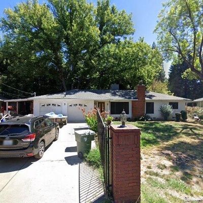 362 Revilo Dr, Redding, CA 96001