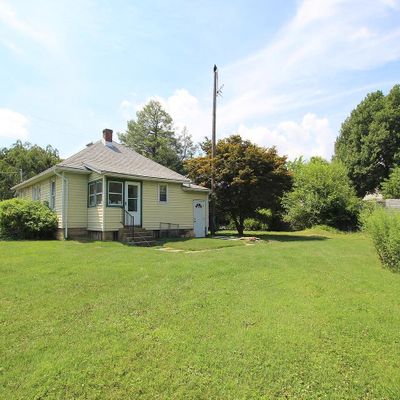 37 N Dupont Hwy, Saint Georges, DE 19733