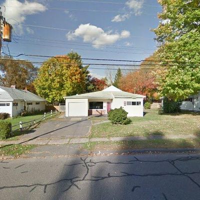 38 Burke St, East Hartford, CT 06118