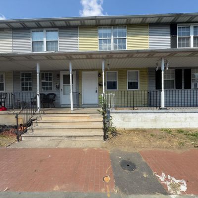 47 Church St, Mount Holly, NJ 08060