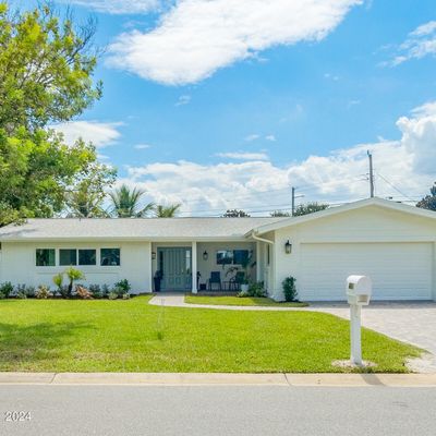 481 Monaco Dr, Indialantic, FL 32903