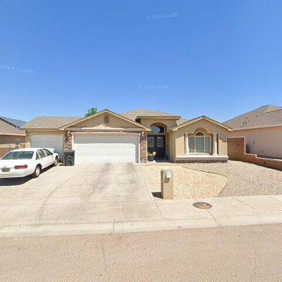 487 Tierra Bella Dr, Alamogordo, NM 88310