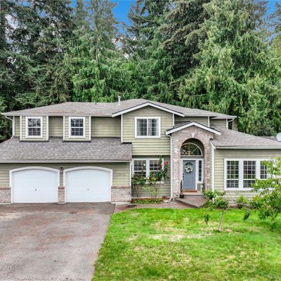 4902 Lakeridge Dr E, Lake Tapps, WA 98391