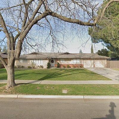 4913 E Townsend Ave, Fresno, CA 93727