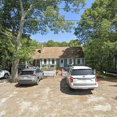 5 Bay Pine Rd, Harwich, MA 02645