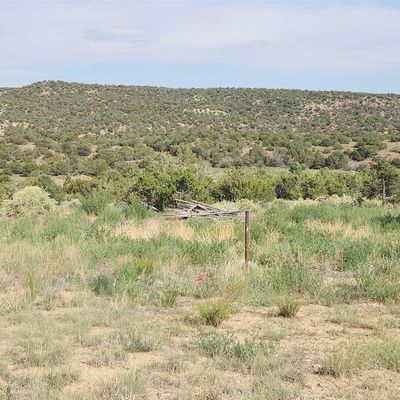 5 Loose Caboose Ln, Lamy, NM 87540