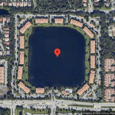 5011 Wiles Rd #207, Coconut Creek, FL 33073