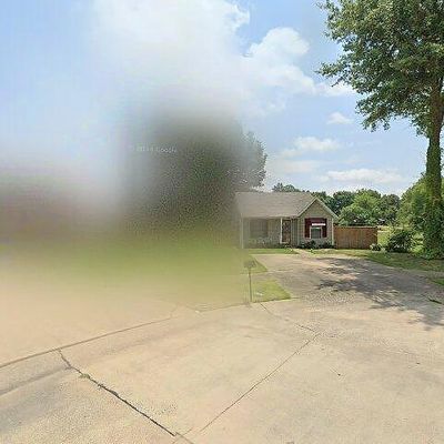 502 Lois Marie Cv, West Memphis, AR 72301