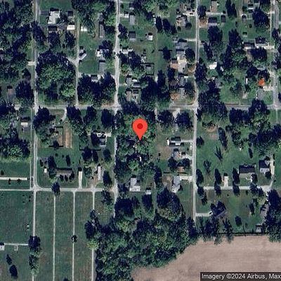 504 Penfield St, Odin, IL 62870