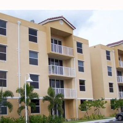 509 E Sheridan St #303, Dania Beach, FL 33004