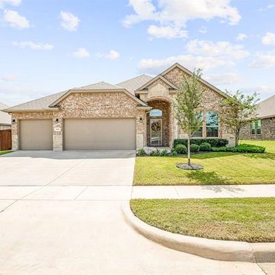 509 Smart Strike Trl, Granbury, TX 76049