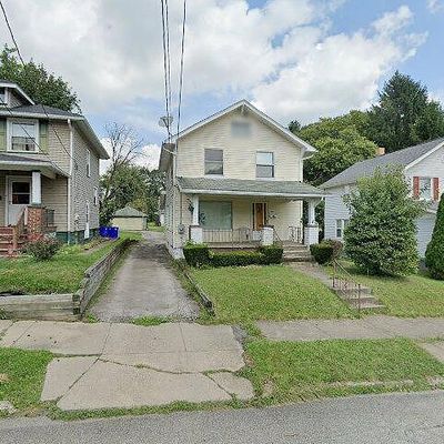 511 E Hillcrest Ave, New Castle, PA 16105